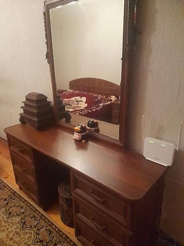 madeyra metbex stolu: Klassik üslubda mebel dəsti - Yemək otağı üçün iri ölçülü, laklı — 3