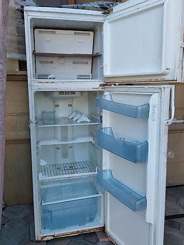 2 qapılı Beko Soyuducu Satılır, rəng - Ağ