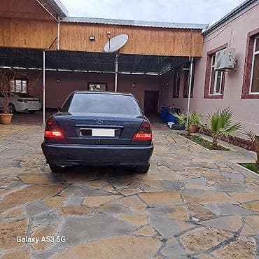 ford transit 2001: Mercedes-Benz C-Class: 1.8 l | 2000 il Sedan — 3