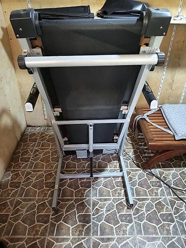 Elektrikli qaçış trenajoru demek olarki hec islenmiyib alan adama