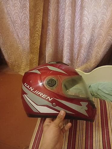 Motonəqliyyat: Motodəbilər üçün tam üzlü kask Brend: ARMİK (yan hissələrdə NANJIREN — 2