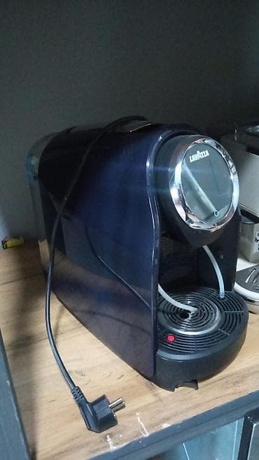 koktel aparati: Qəhvə maşını Lavazza, Avtomat, Süd qabı ilə, İşlənmiş — 3