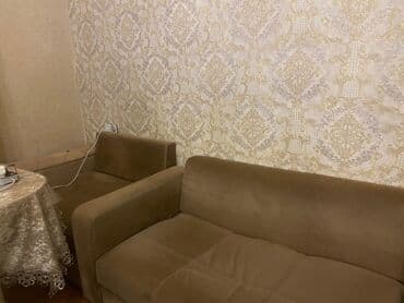 islenmis divan kreslo satiram: Bazali divandır kunc divandır yaxşı veziyyetdedir — 2