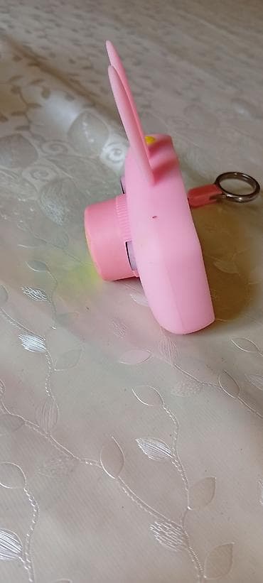 Фотоаппараты: Uşaq rəqəmsal fotoaparatı və mini oyun-kamera - Dizayn: Yumşaq — 4