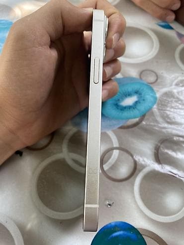 bəyansız iphone: IPhone 14, Ağ — 4