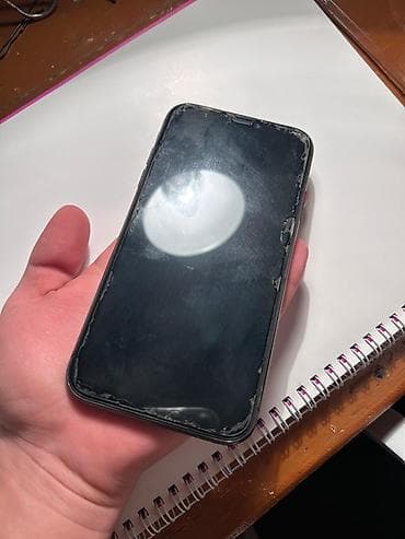 redmi not 10 ekran: IPhone 11, Qara — 2