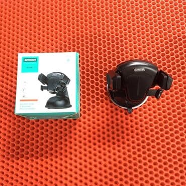 ayağ alti: Telefon tutacağı bundan başqa hər növ avtomobi̇l aksessuarlarinin — 1