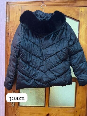 Toy paltarları və aksesuarları: Qadın və kişi geyimləri – seçmə modellər 1) Qara kapüşonlu şişmə — 6