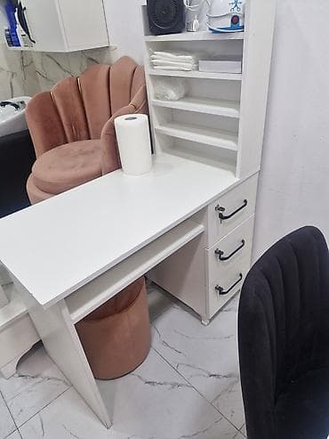 Düz masa, Siyirməli, Polkalı, Laminat — 2