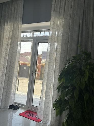 Manikür: Dırnaq xidməti üçün rahat və zövqlü salon məkanı - Manikür/pedikür — 2