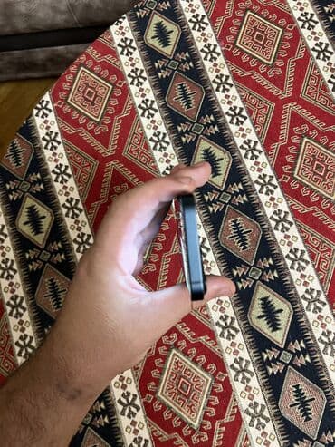 iphone 13 mini ikinci el: IPhone 13 mini, 128 GB, Black Titanium, Face ID, Simsiz şarj, Zəmanət — 7