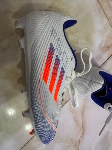 Butslar Adidas, Ölçü: 35 lalafo.az -da Butslar Adidas, Ölçü: 35