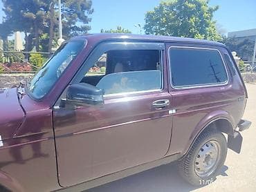 renault duster qiyməti: VAZ (LADA) 4x4 Niva: 1.7 l | 2000 il 10000 km Universal — 6