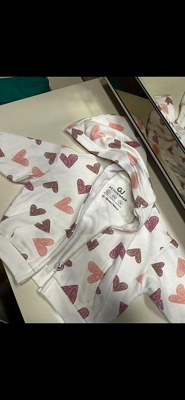 12-18ay Uşaq üçün kapüşonlu svitşot/caket - Brend: GJ Activewear -