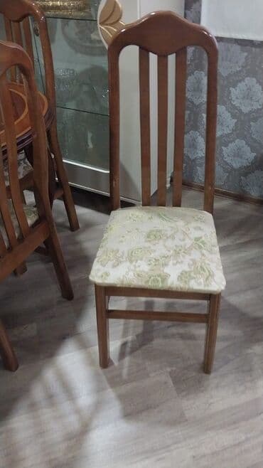 складные стулья: Для гостиной, Б/у, Раскладной, Овальный стол, 6 стульев — 4