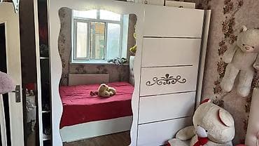 150 Azn dolab satilir Yaxsi veziyyetdedir.Dolabın ölçüsü 2.40en 2.10h