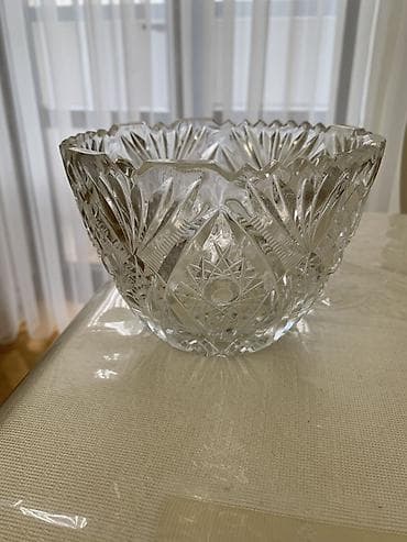 boynu gulu: Vaza dəsti, Xrustal — 8