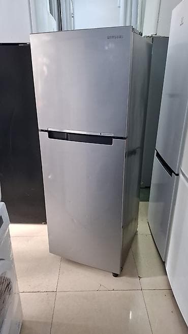 digital kamera: 2 qapılı Samsung Soyuducu Satılır, rəng - Gümüşü, Təkərli — 1