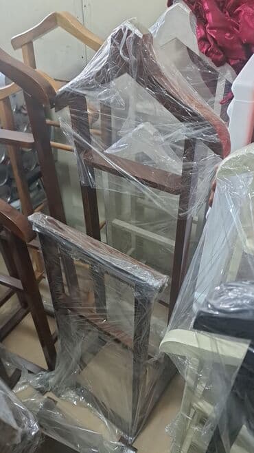 вешалка для брюк и рубашек напольная: Taxta paltar asqısı – “valet stand” - Material: tam taxta karkas — 2