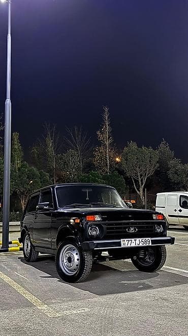 VAZ (LADA) 4x4 Niva: 1.5 l | 1999 il 14600 km Ofrouder/SUV