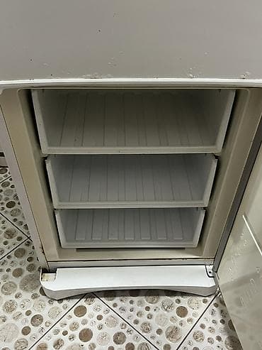 2 qapılı Indesit Soyuducu Satılır, rəng - Ağ — 4