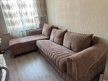 Divan satılır 170₼. Açılır bazalıdı. Ünvan neftçilər. 2553. Sevil1