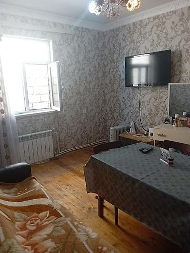 Həyət evləri və villaların satışı: 2 otaqlı, 43 kv. m, Orta təmir — 10