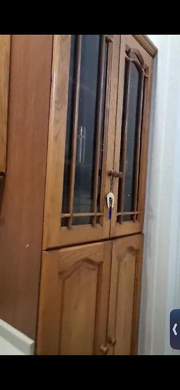 Mətbəx mebel dəsti - Material: təbii ağacdan (korpus və fasadlar)