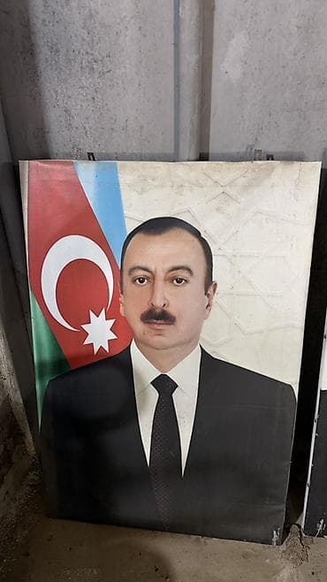 lovhe: Məhsul: Böyük ölçülü portret plakatları (2 ədəd) - Növ: Sərt əsaslı — 1