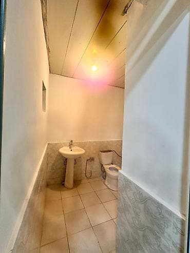 insatcilarda kiraye evler: Unvan bine savxoz mexmeriden irelideki Şehid Șireli kucesi. evin — 7