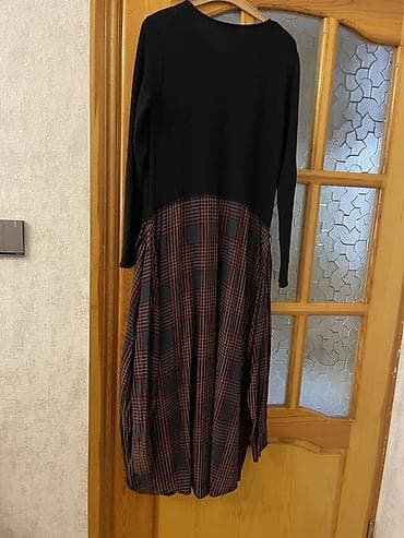 Uzun model don. Arxasi ferqlidir. Naxisli parcadir. M-L olcudur — 3