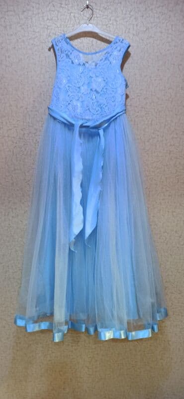 детское платье на 10 лет: Детское платье, Праздничное, 10 - 12 лет — 1