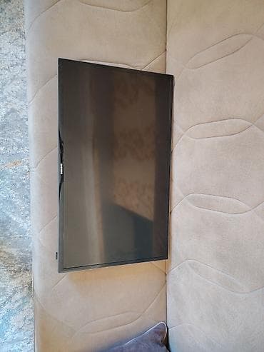 Б/у Телевизор Samsung LED экран 32" FHD (1920x1080), Платная доставка