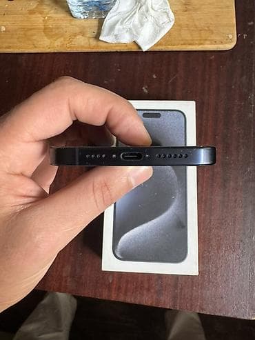 ikinci el 15 pro max: IPhone 15 Pro Max, 256 GB, Qara, Simsiz şarj — 5