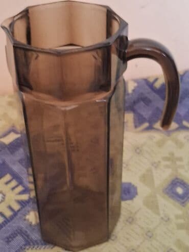 Старинный новый графин 26 см