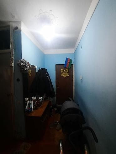 Mənzillər: Bakı, Bakıxanov qəs., 3 otaqlı, Köhnə tikili, m. Neftçilər, 75 kv. m — 10