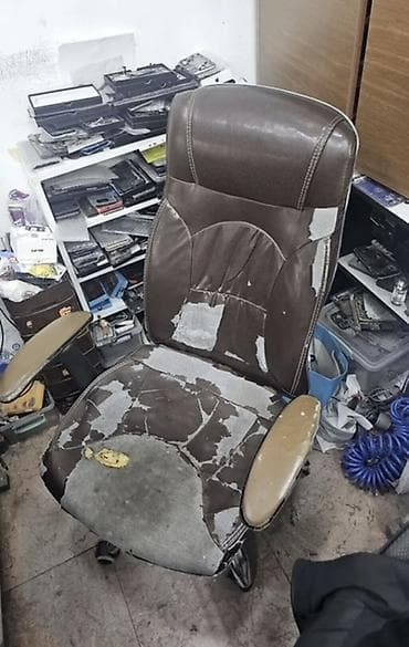 Təkərli, Qolları tənzimlənmir, Süni dəri