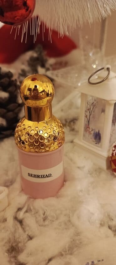 Bədənə qulluq: Yağlı tərkibli, qoxusu günlərlə qalıcı olan 6 ədəd ətir dəsti. Hamısı — 3