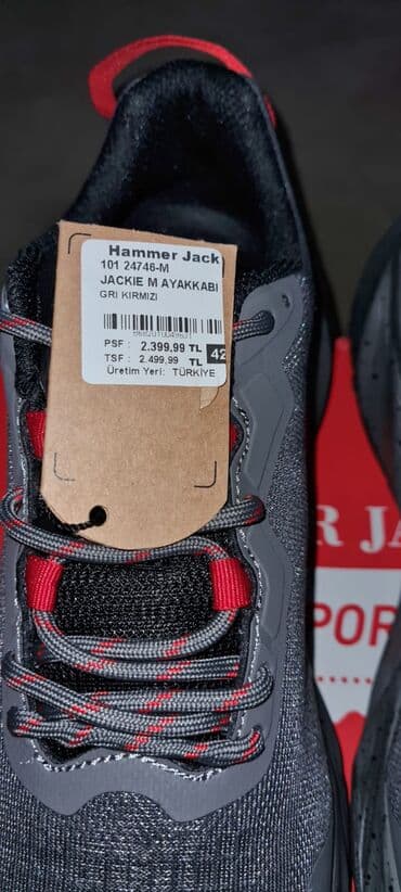 afnan 9pm qiymeti: Hammer Jack firmasından idman ayaqqabısı. 42 razmerdir — 6