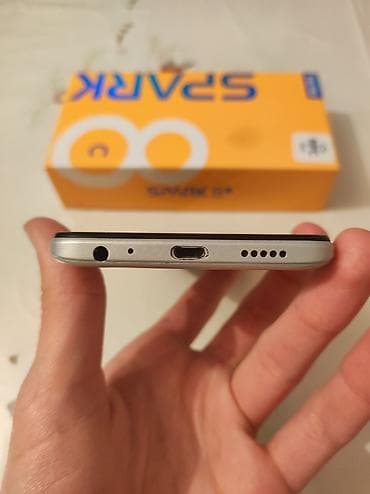 honor x5 plus: Tecno Spark 8C, 64 GB, rəng - Gümüşü, Barmaq izi — 3