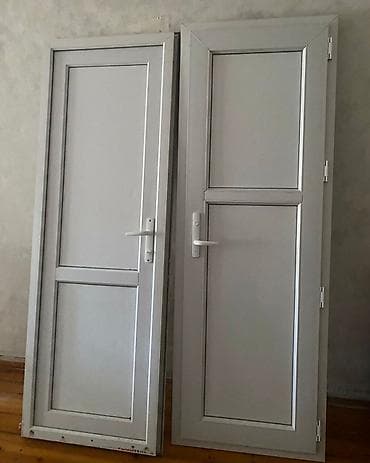 Məhəccərlər: PVC qapılar – 2 ədəd - Material: ağ rəngli PVC profil, panel — 3