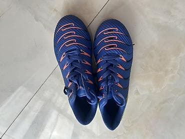 Butslar: Futbol butsaları – plastik dişli (stud) altlıq - Oyun növü: Təbii və — 3