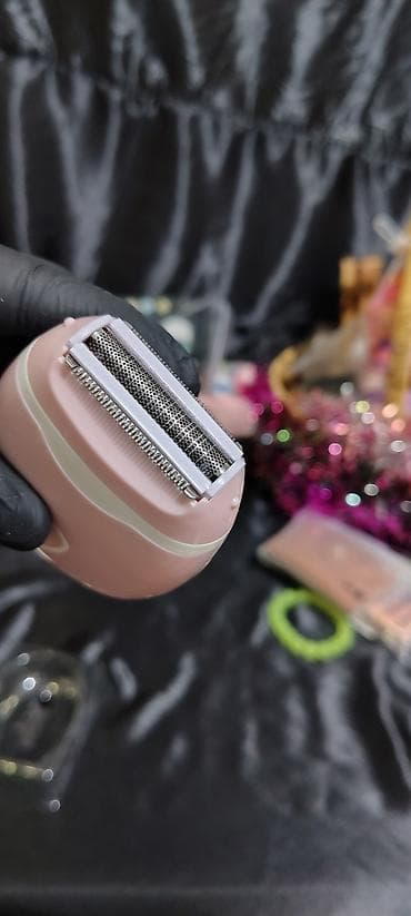 uzqirxan: Kompakt qadın elektrik üz-qol-bədən təraş aparatı - Rəng: pudra — 1