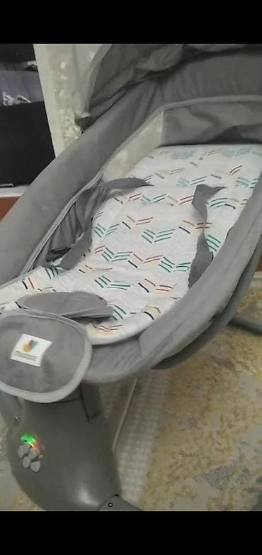 barraker qayçı nedir: Oğlan və qız üçün, Yeni, Dördbucaq, Beşik, Dəst ilə, Yellənmə mexanizm ilə — 1