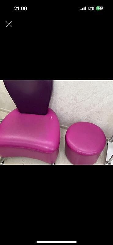 Gözəllik salonu üçün rahat kreslo və puf - Dəst: 1 ədəd salon — 1