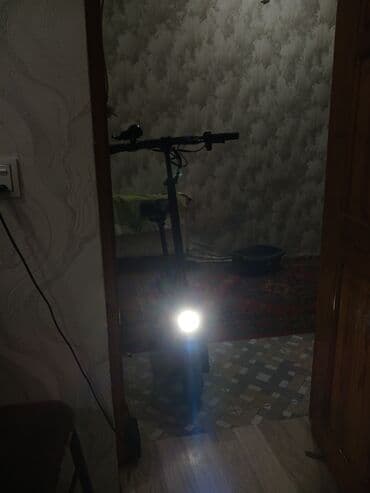 детские самокаты best scooter maxi: Б/у Электросамокат 10", 351 - 500 Вт, 26 - 35 км/ч, Самовывоз — 5