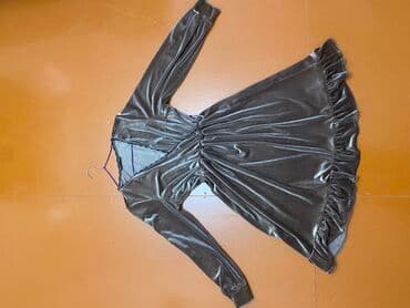 qara kabloklar: Ziyafət donu, Midi, Zara, XL — 1