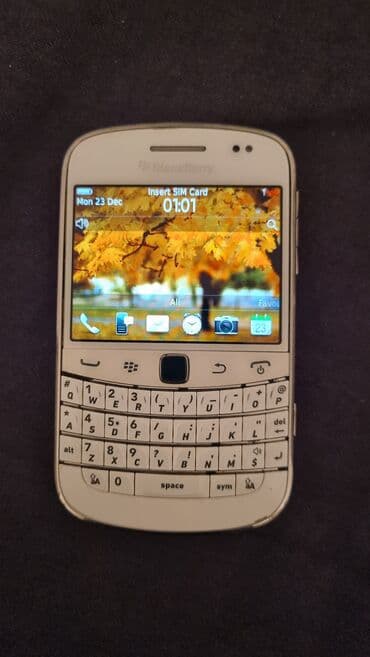 Blackberry: Blackberry Bold 9000, rəng - Ağ, Düyməli, Sensor