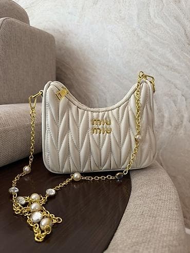 boş çanta: Çiyin çantası, Miu Miu, Yeni — 1
