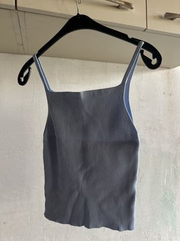 купить кожаную куртку в баку: Dilvin Knit qadın topu - Model: nazik askılı, kvadrat yaxalı qolsuz — 1